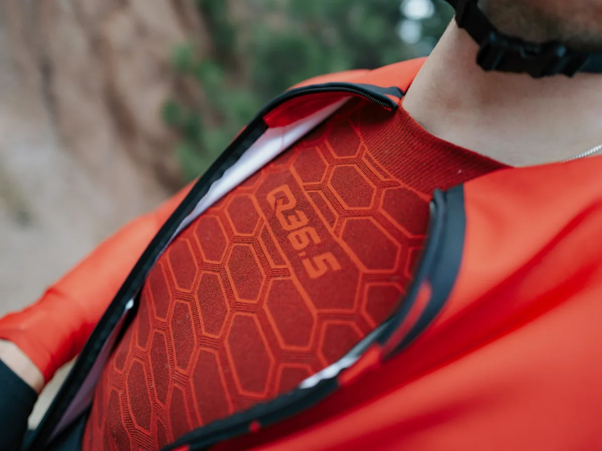 Long sleeve base layers for cyclists