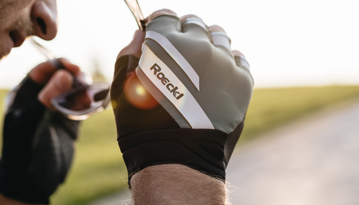 Nu goedkoop fietshandschoenen shoppen in de Bobshop SALE